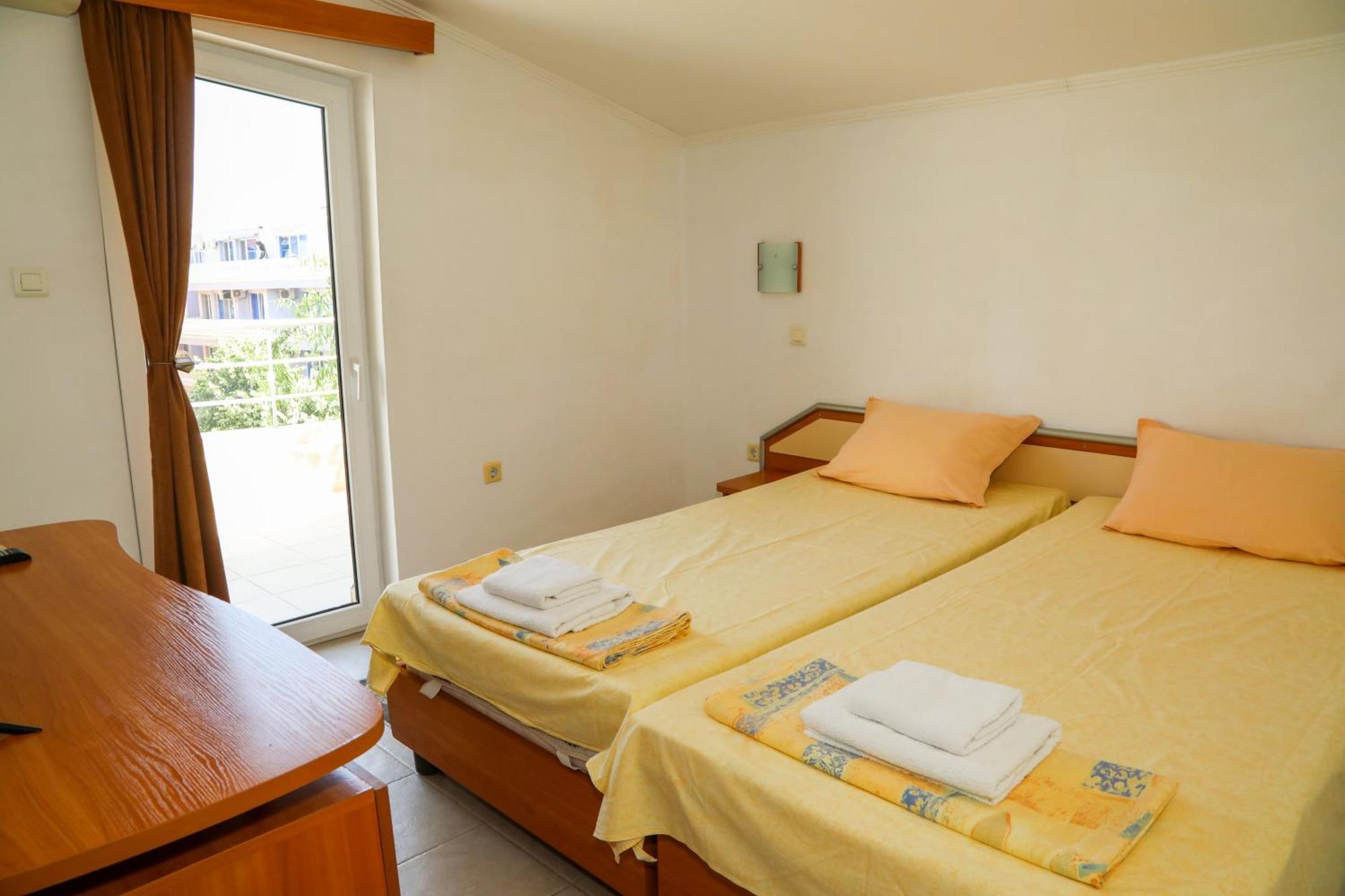 Hotel Sofia Beach Несебр Экстерьер фото