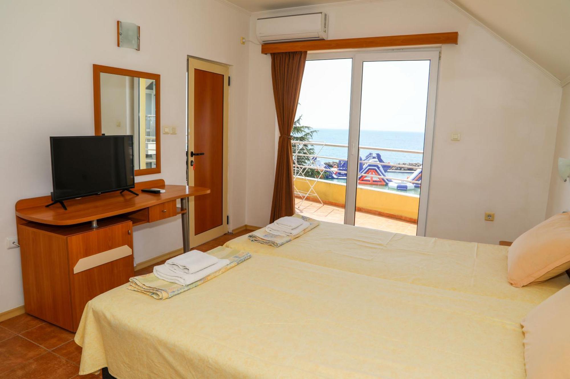 Hotel Sofia Beach Несебр Экстерьер фото